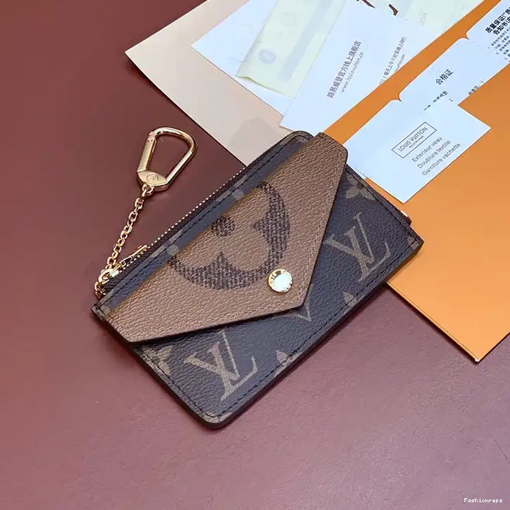 Fashionreps Bags 2411YA0037 LV 0623